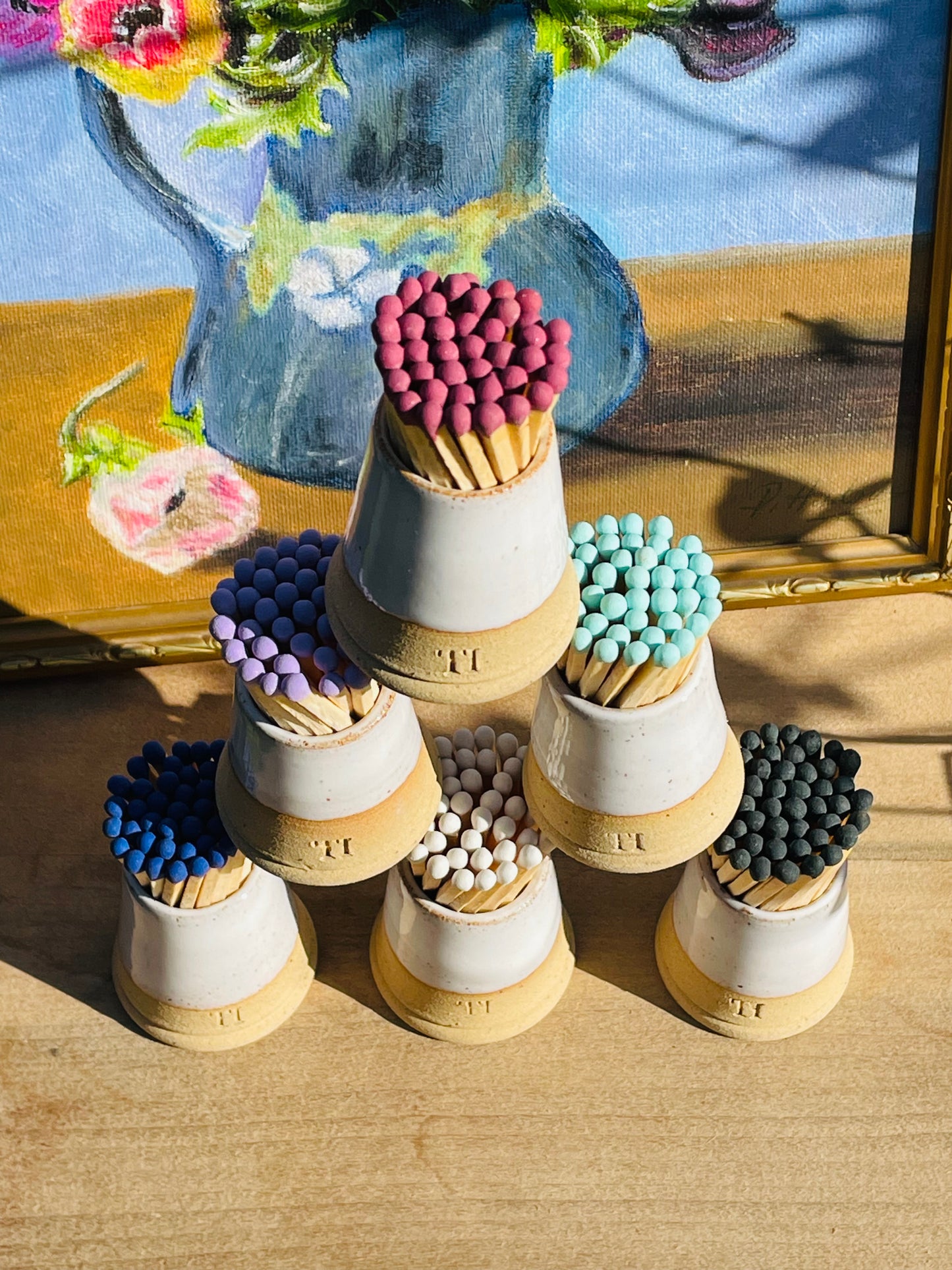 Match Pot with Striker and Matches - White