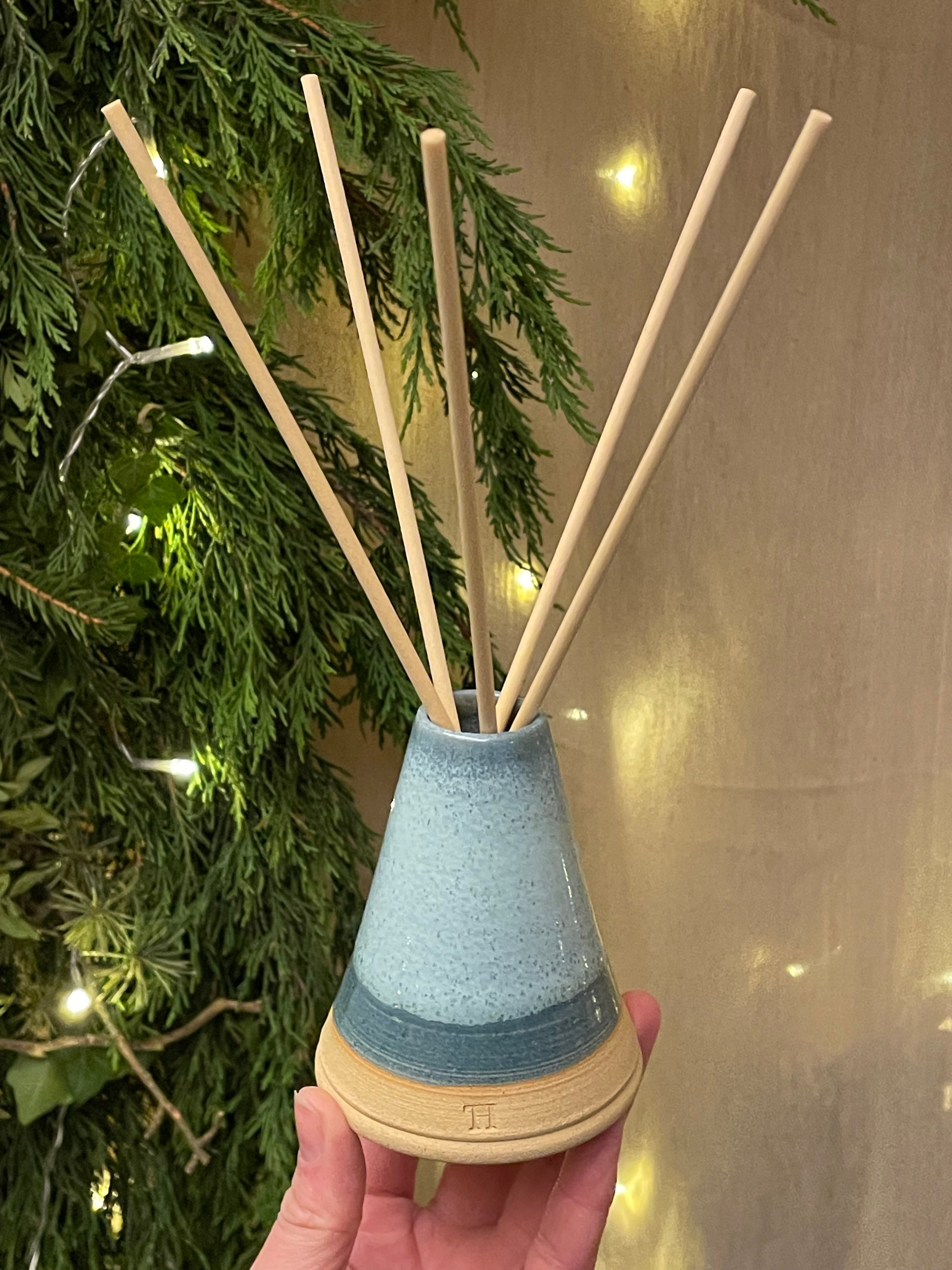 TH Pottery Reed Diffuser
